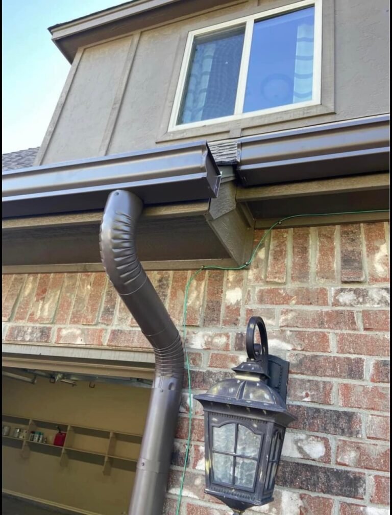 Downspout replacement in Chicago