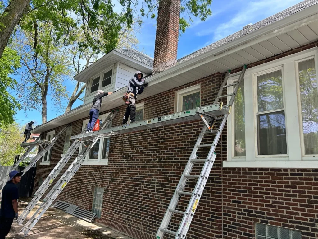 Gutter Chicagos - Gutter Replacement in Chicago Illinois